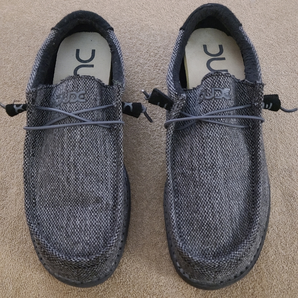 Mens New Never Worn Hey Dude Art   Wally B Shoe Size-13